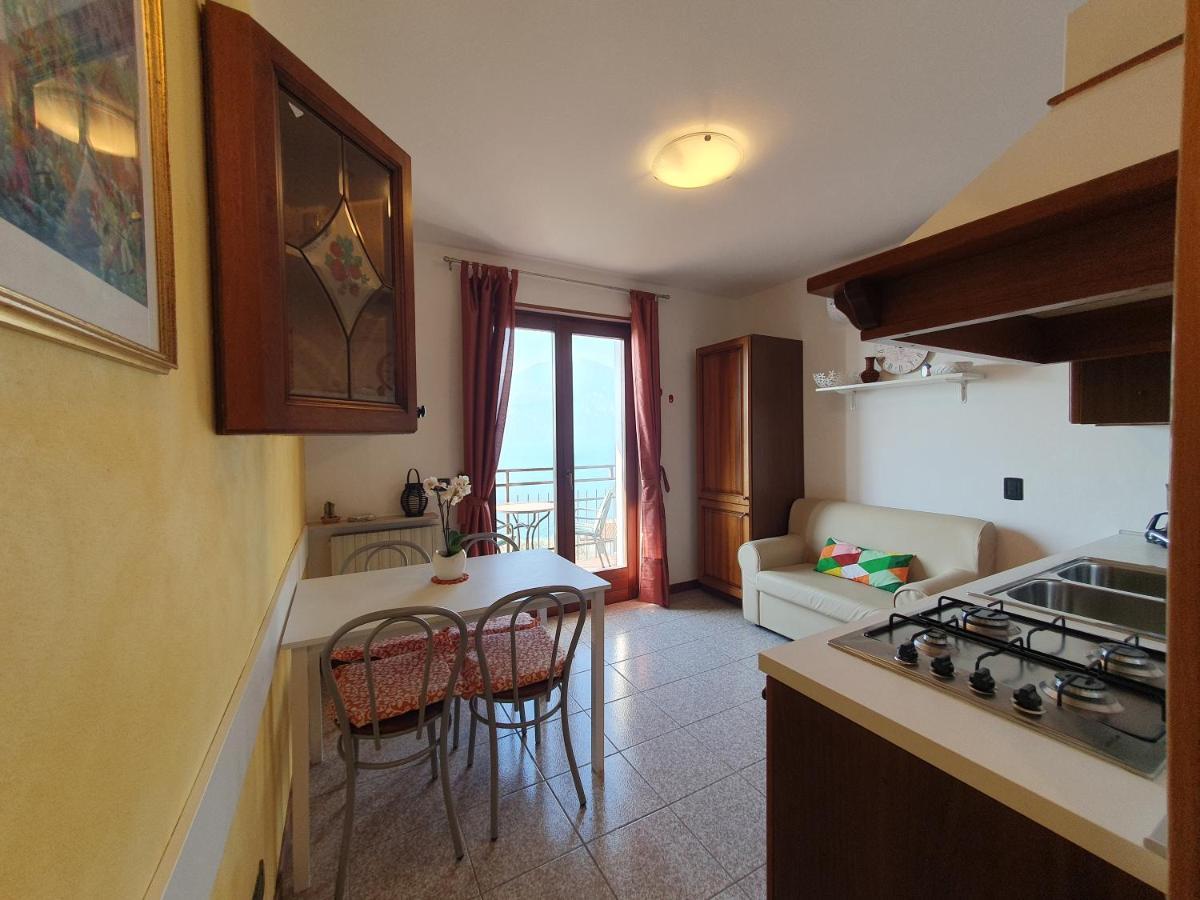 Casa Valenti Daire Brenzone sul Garda Dış mekan fotoğraf