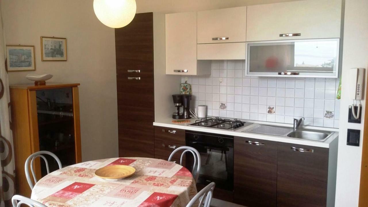 Casa Valenti Daire Brenzone sul Garda Dış mekan fotoğraf