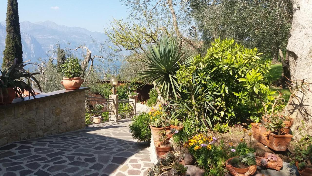 Casa Valenti Daire Brenzone sul Garda Dış mekan fotoğraf